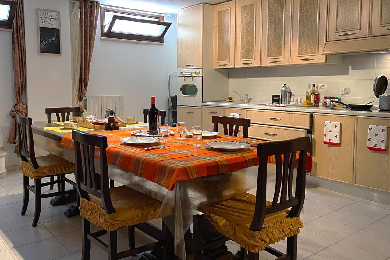 Aristanis Home Vacation Apartment Oristano Exterior foto