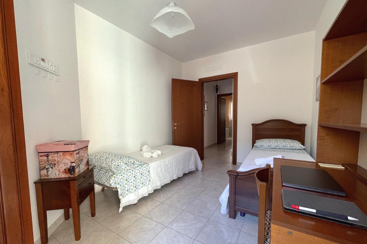 Aristanis Home Vacation Apartment Oristano Exterior foto